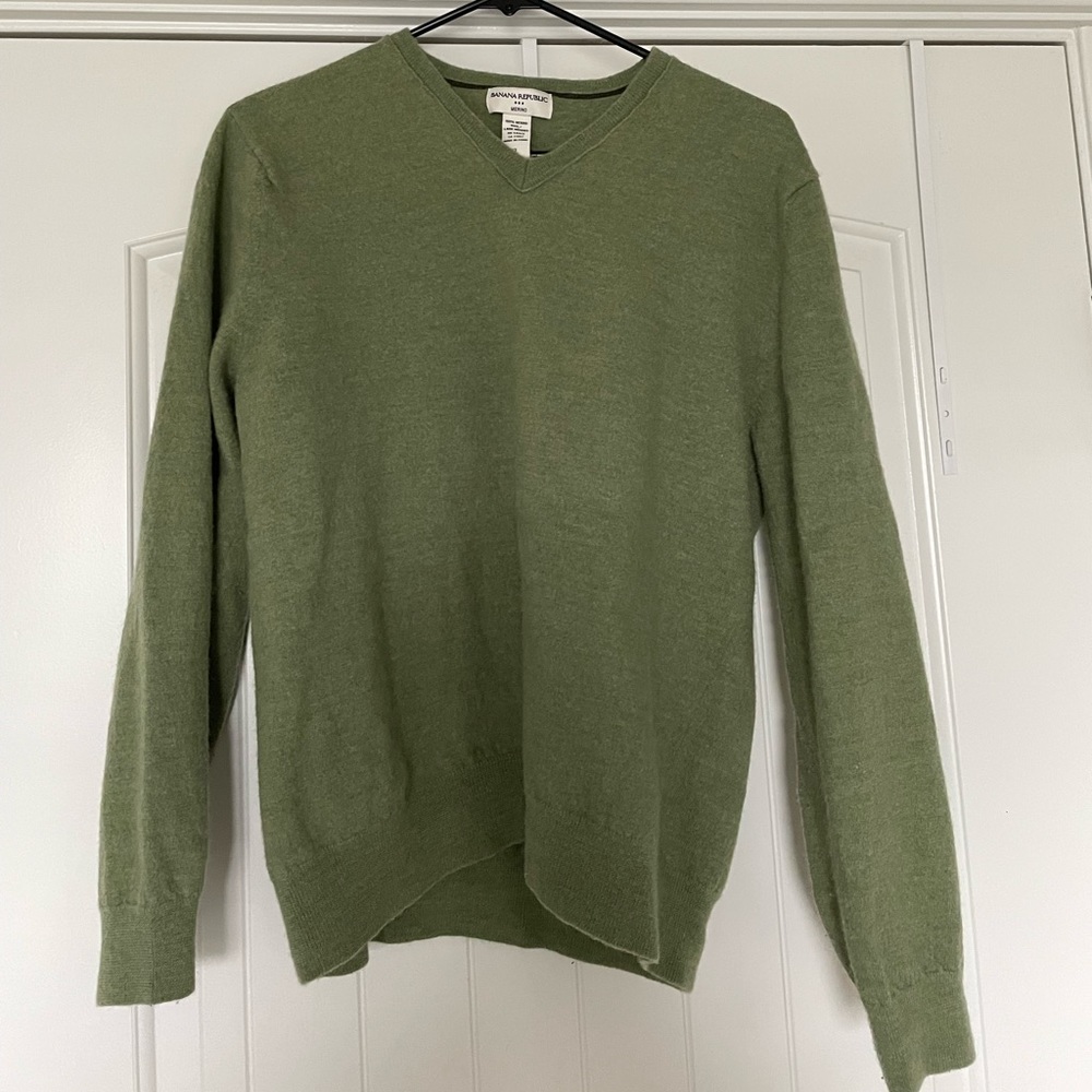 Banana Republic Green sweater!